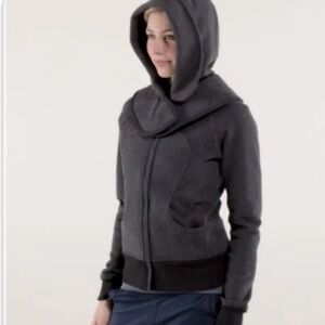 Lululemon Hiver 2013 Scuba size 10